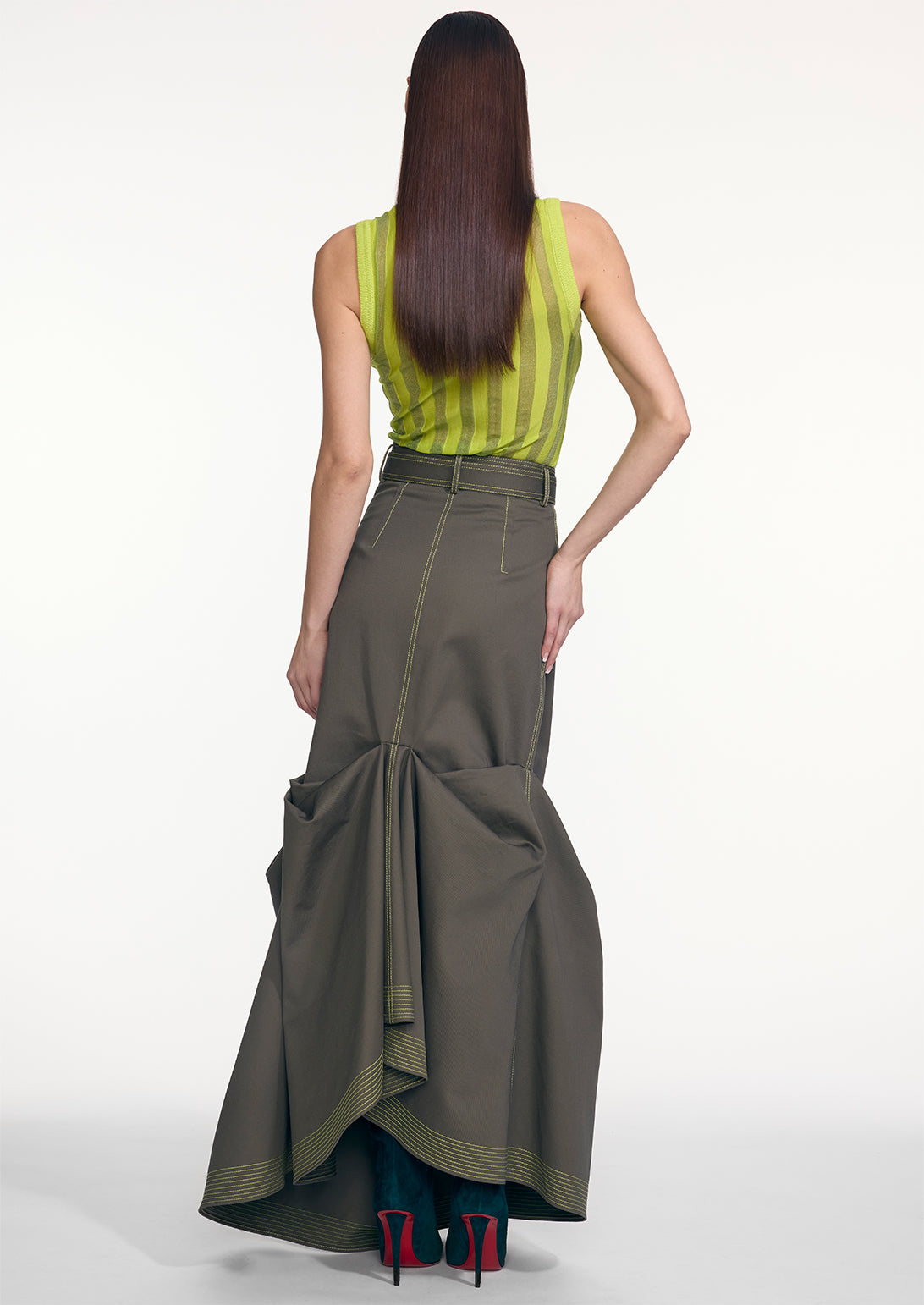 PLEATED SHELL WITH ALPACA TRIM
