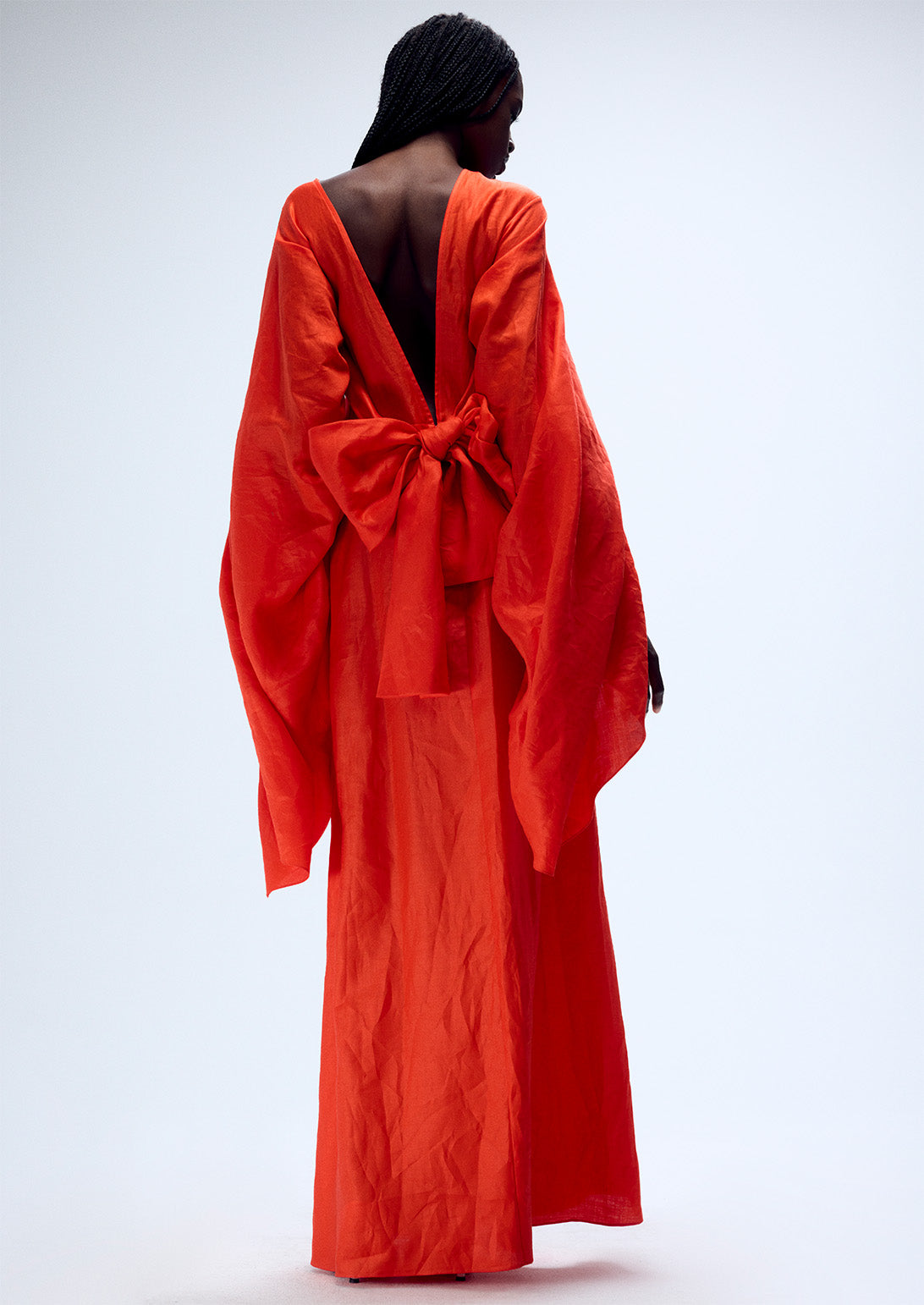 SHELL SLEEVE BIG BOW GOWN (PRE-ORDER)