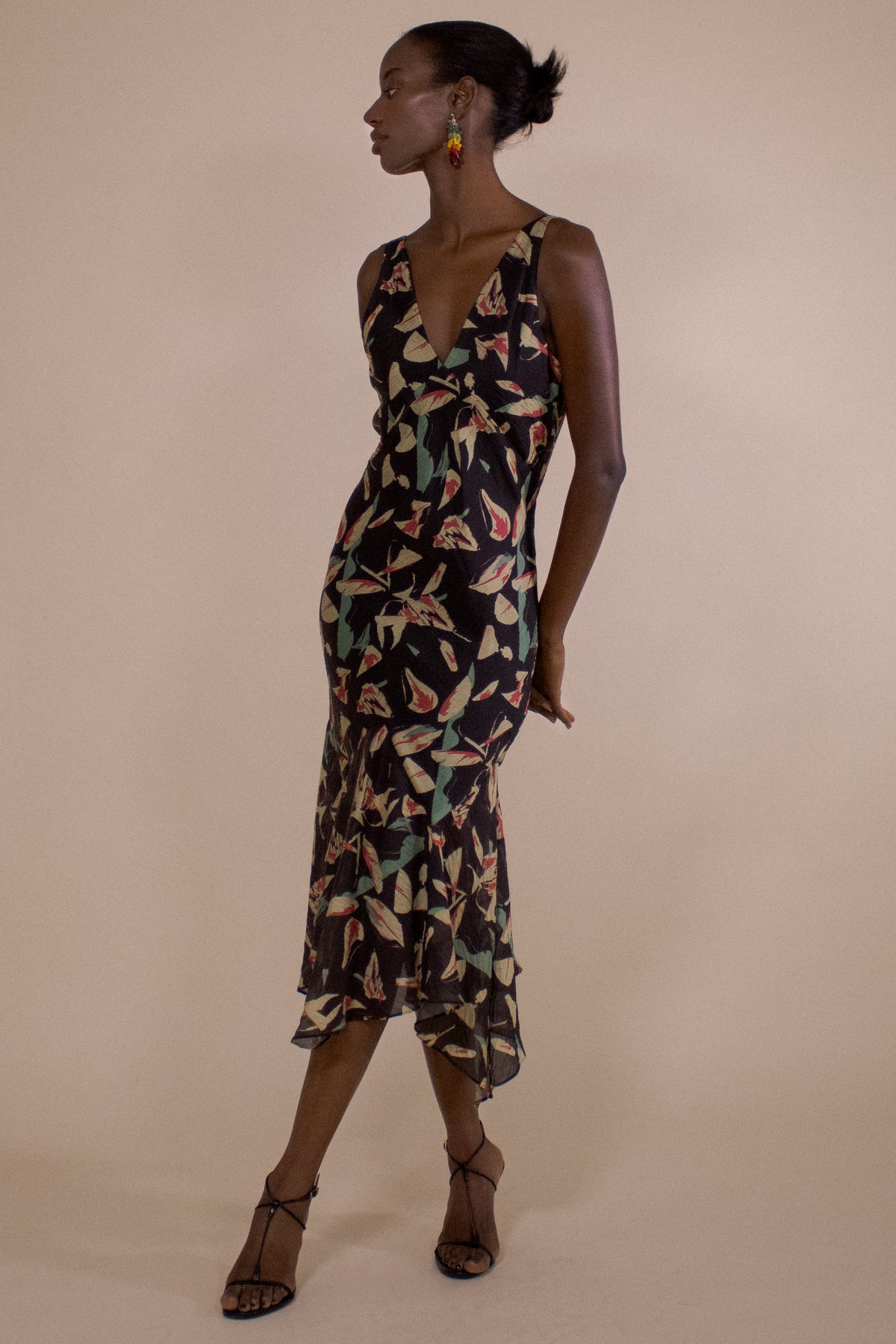 SHATTERED TULIP V-NECK HANDKERCHIEF HEM SLIP DRESS (PRE-ORDER)